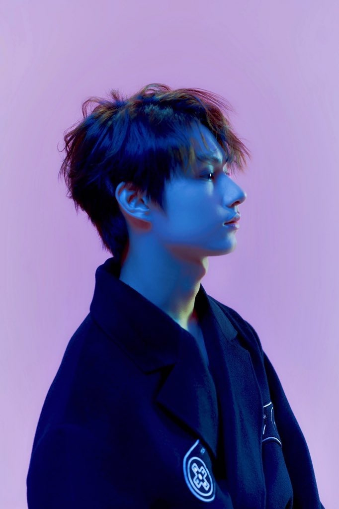 文俊辉0610生日快乐 温暖的夏风揉醒六月 含苞的花