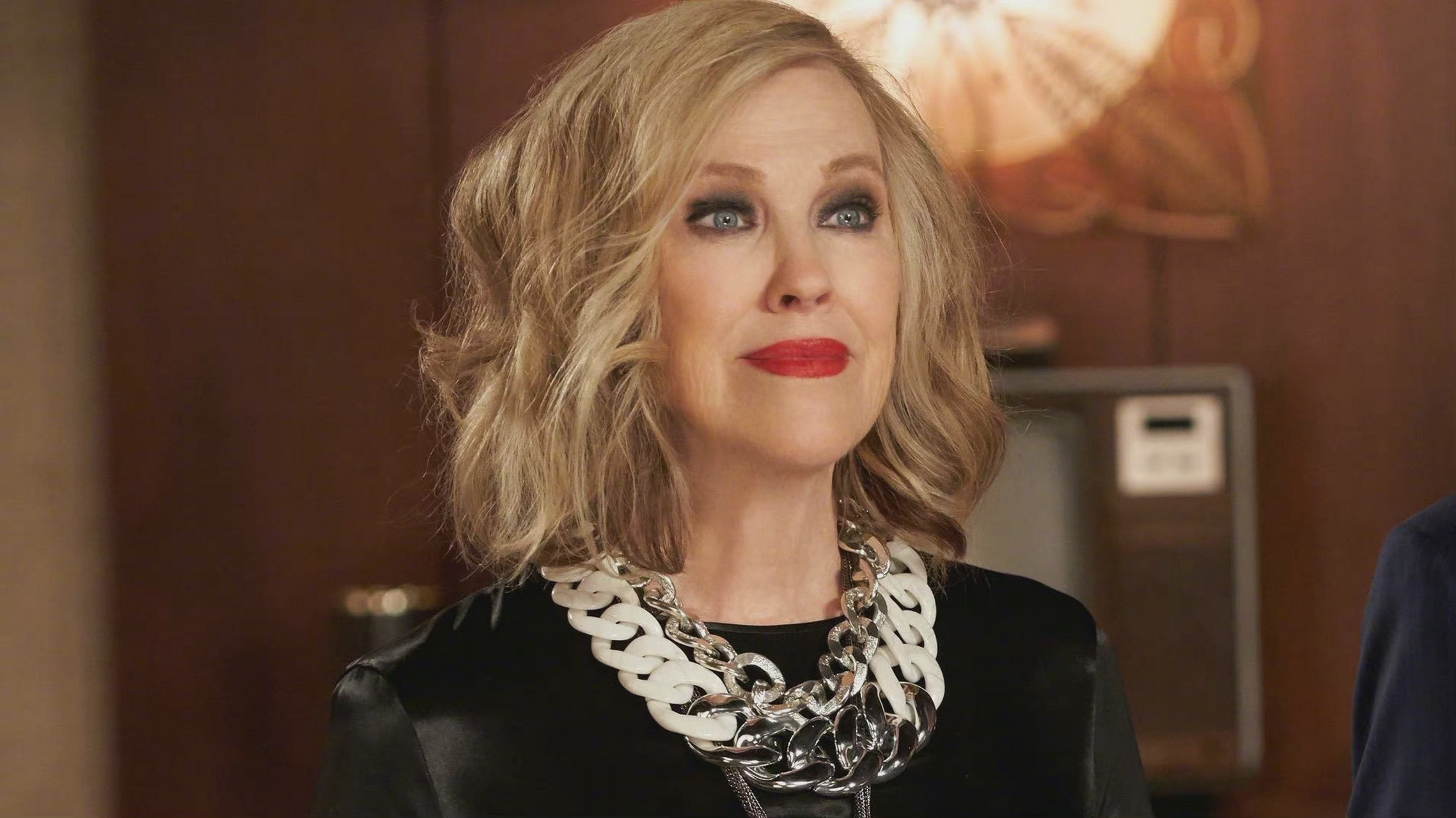 影讯#喜剧类剧集最佳女主角:凯瑟琳·欧哈拉《富家穷路》,恭喜!