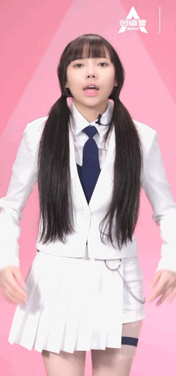 max的前女友胡亚楠居然上了创造营2020,有点幻灭