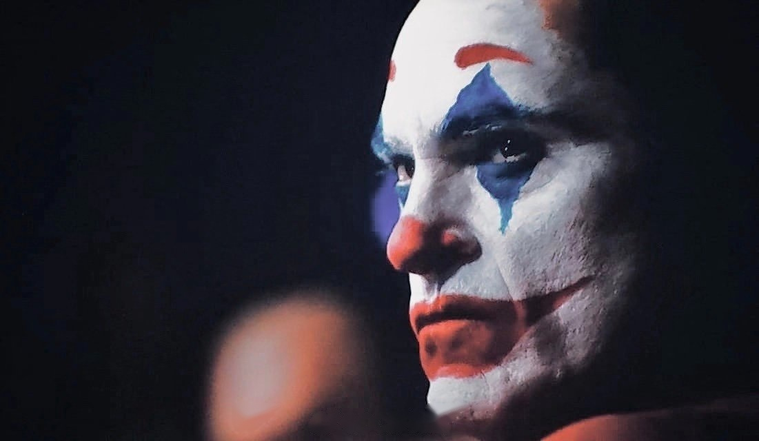 【dc电影《小丑》创美国国内十月首映电影首周末票房新高】
由杰昆