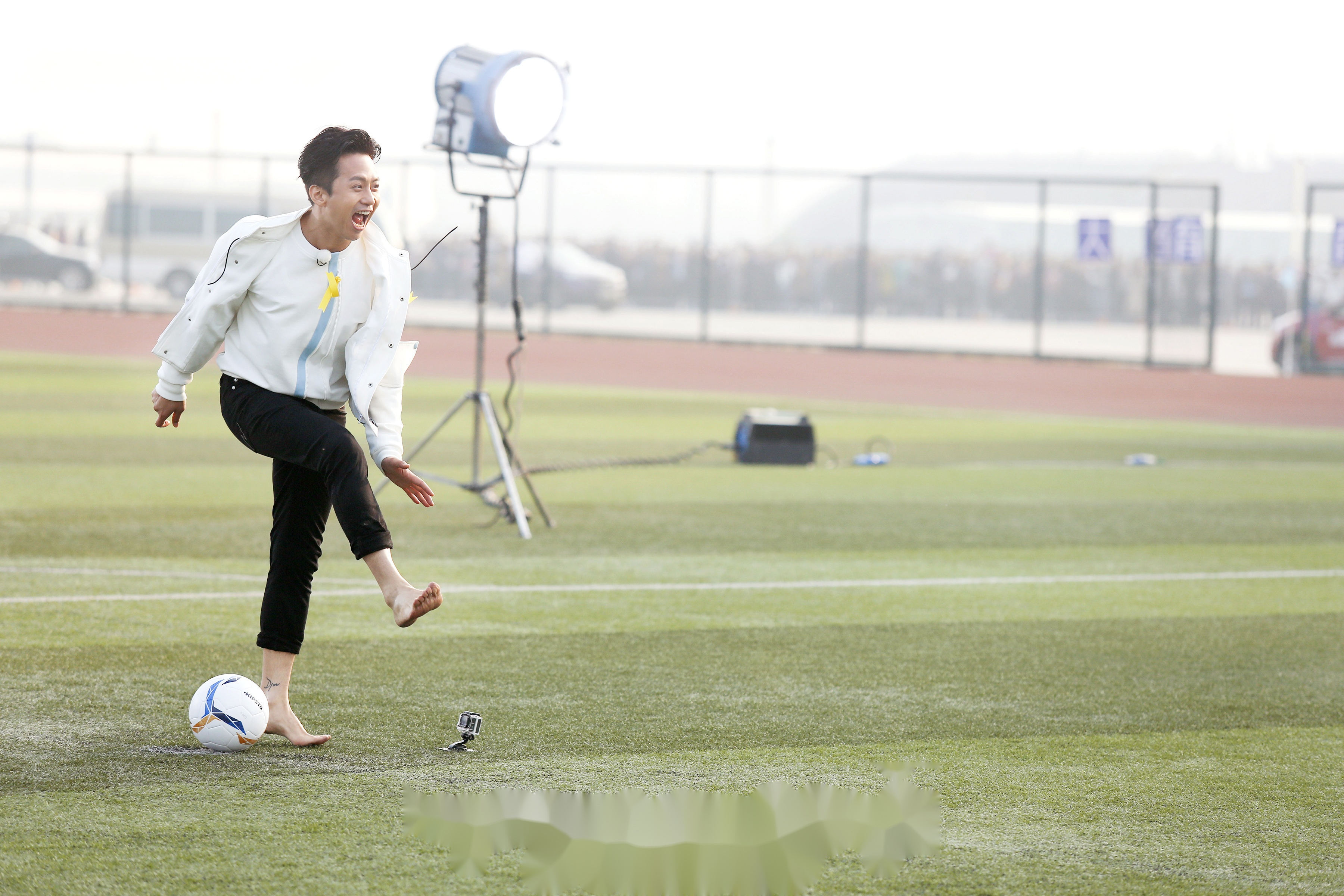 邓超奔跑吧无敌是多么多么寂寞～用生命演绎表情包,是超哥,没错.