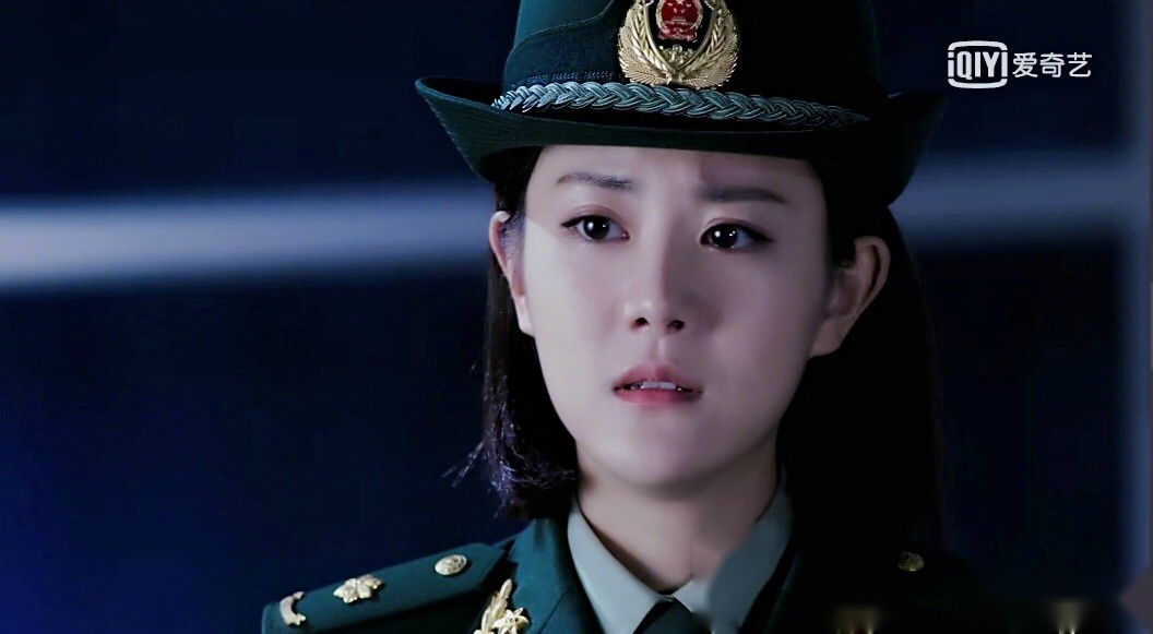 钟原执行作战任务,作为军人家属同时亦是军人的赵欣不能打听不可以问