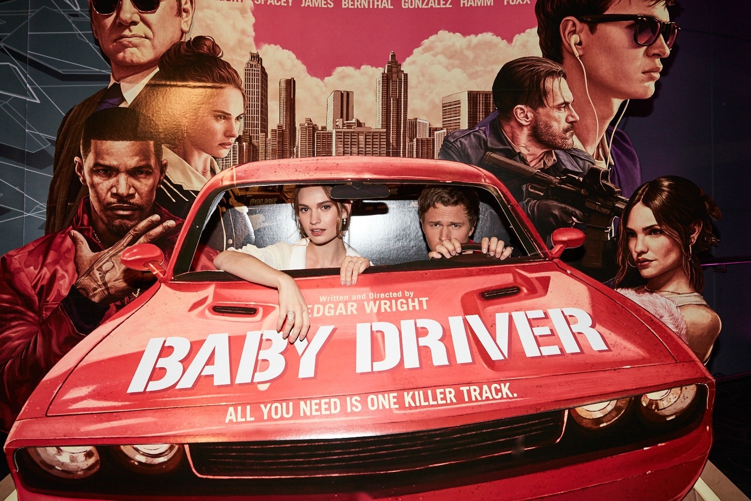 飙车动作大片极盗车神悉尼首映礼高清美图为大家双手奉上 颜值与实力