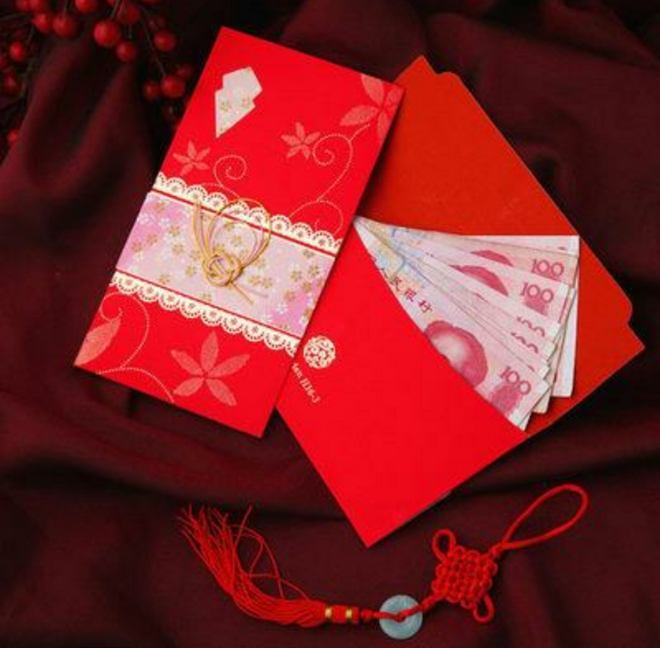 26岁的小徐新婚大喜,收到18个同事的联合红包1314元,单看这个寓意"