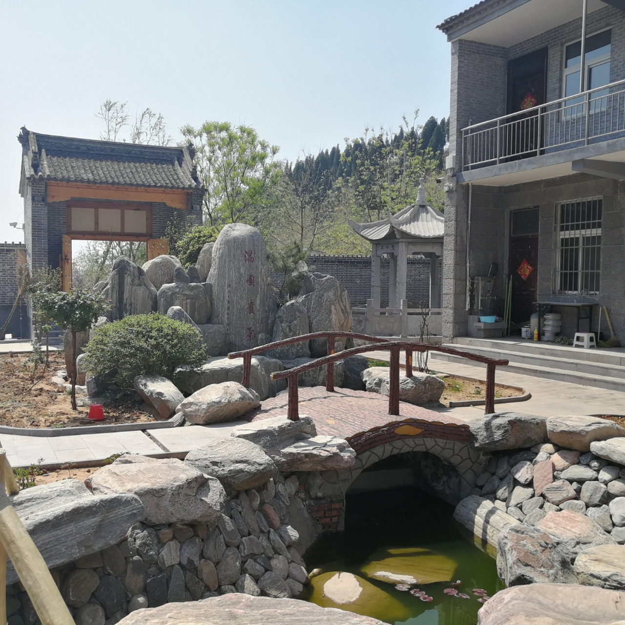 《辉县市拍石头乡张泗沟村休闲娱乐好去处》