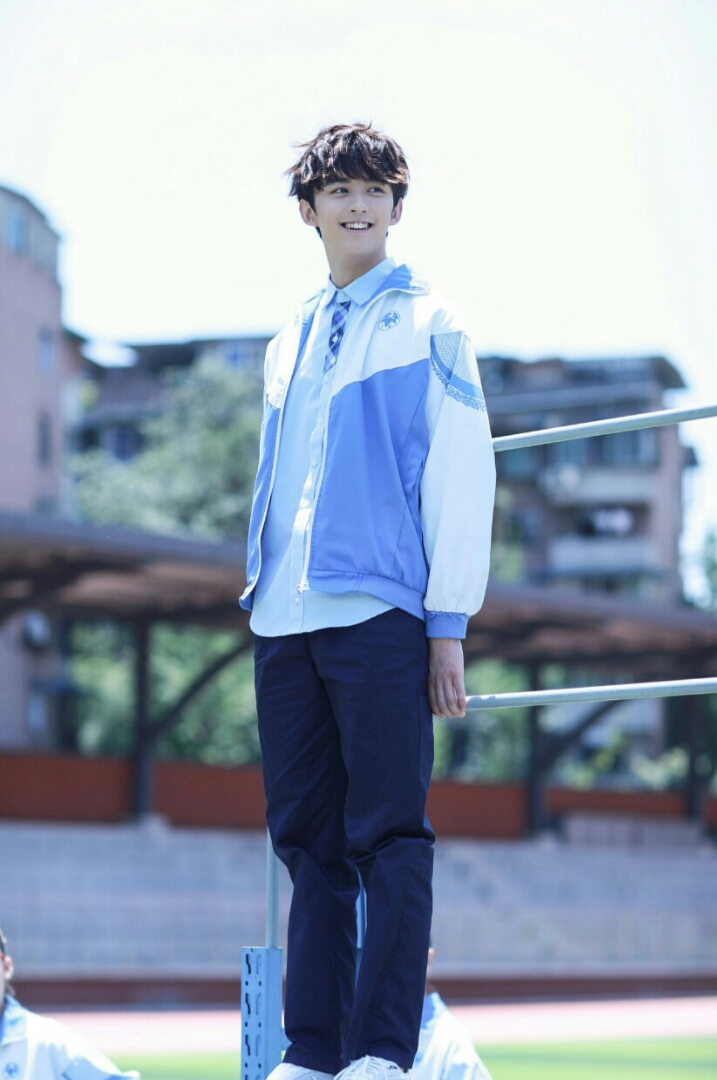 吴磊高考分数出炉!总分456,语文89,数学73,外语120,综合174!