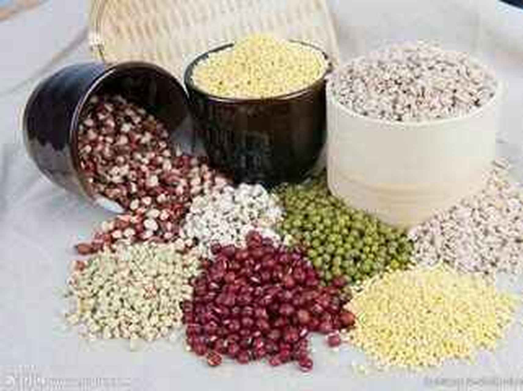 【以全谷杂粮为主食】 全谷杂粮,是上天给我们最好的礼物,每天吃都