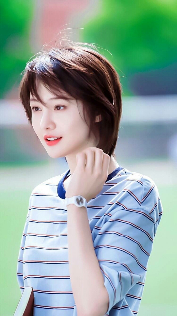 郑爽直言自己已胖十斤,深夜连发长文吐槽压力大.