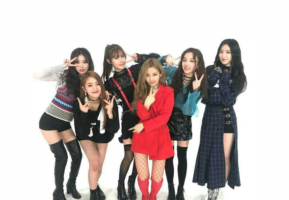 cube新女团g(i)_dle获〈the show〉1位,出道不到一个月再获1位,粗卡!