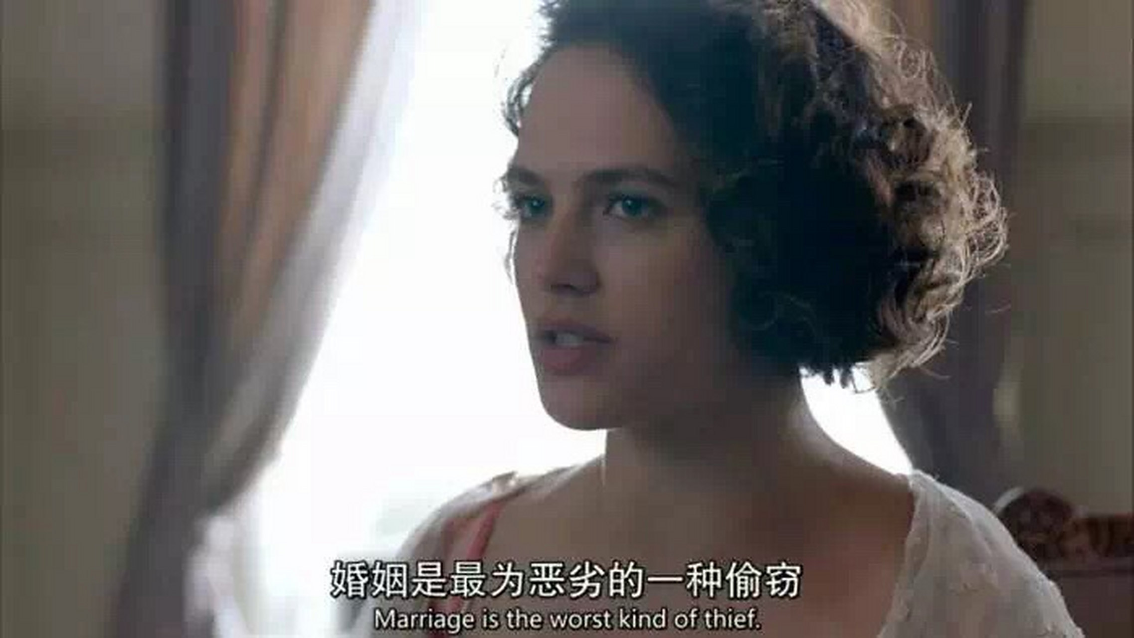 在《爱情公寓2》中胡一菲说过一句台词:"解释就是掩饰,掩饰的就是事实